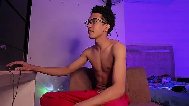 Snapshot of Cj_davis_ chatting on September 30, 2025, 4:07 am Cj davis online show from September 30, 2025, 4:07 am