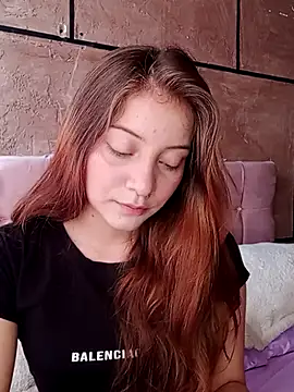 Samanthaa  1 online show from October 10, 2025, 3:57 pm