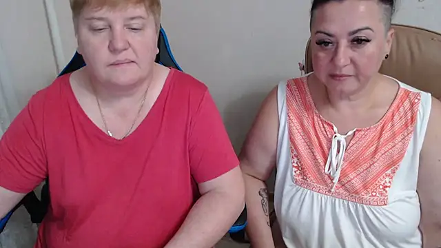 Snapshot of Bertie_Adeline chatting on September 12, 2025, 6:40 pm Bertie Adeline online show from September 12, 2025, 6:40 pm