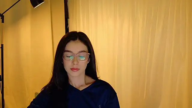 imrose mar1423 online show from September 20, 2025, 12:15 am