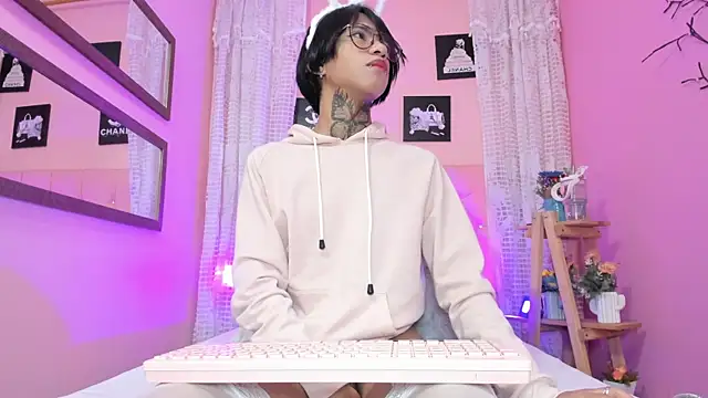 Snapshot of Liam_evvan chatting on February 7, 2026, 3:14 am Liam evvan online show from February 7, 2026, 3:14 am