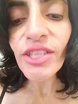 Snapshot of Gecenin_Kralicesi chatting on September 24, 2025, 1:17 pm Gecenin Kralicesi online show from September 24, 2025, 1:17 pm