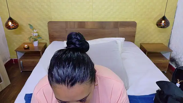 fat naughtyass online show from March 28, 2026, 1:56 pm