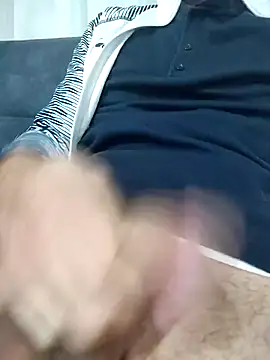 fearleass online show from November 21, 2025, 7:24 pm