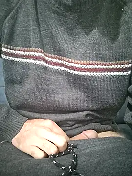 fearleass online show from December 3, 2025, 7:13 pm