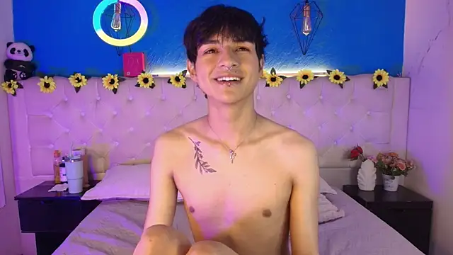 AleAurarashi online show from March 31, 2026, 3:30 am