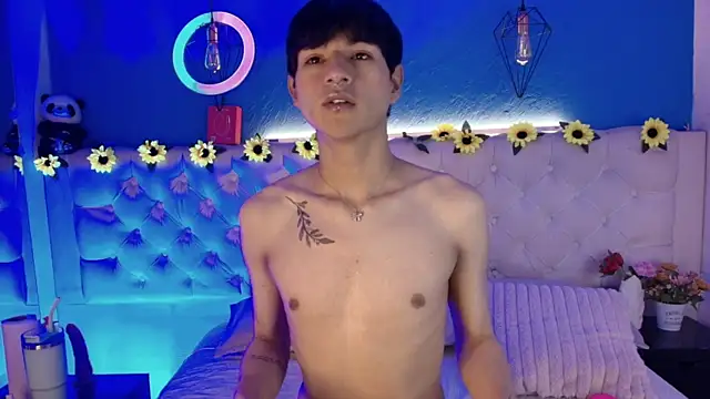 AleAurarashi online show from April 3, 2026, 10:00 am