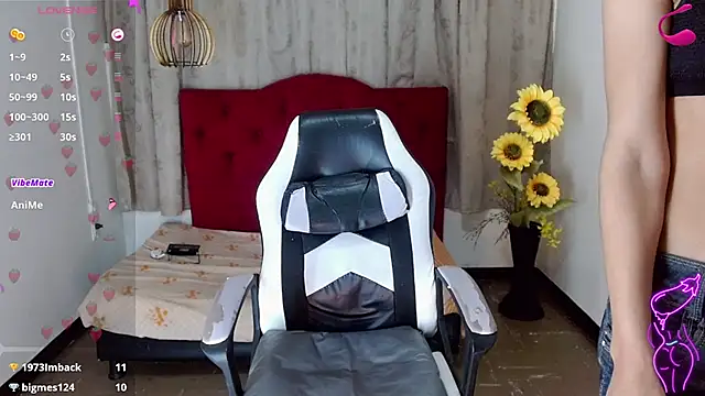 luisa  torres online show from February 19, 2026, 3:25 am