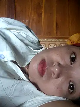 Snapshot of Angela-babyxx chatting on October 16, 2025, 1:14 am Angela-babyxx online show from October 16, 2025, 1:14 am