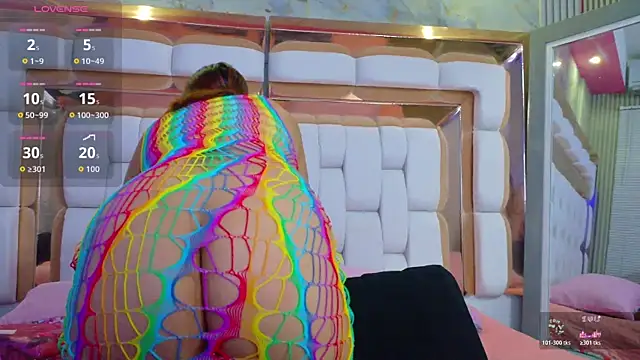 Snapshot of mamaneedsfun chatting on November 23, 2025, 12:26 pm mamaneedsfun online show from November 23, 2025, 12:26 pm