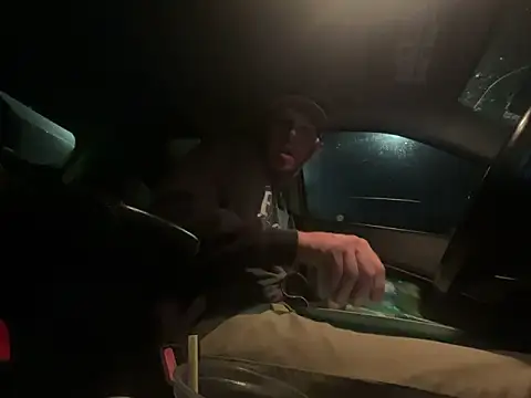 Snapshot of Chazington90 chatting on September 18, 2025, 5:54 am Chazington90 online show from September 18, 2025, 5:54 am