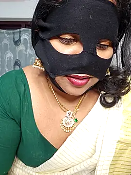 Snapshot of Hima_kerala chatting on June 14, 2026, 2:40 pm Hima kerala online show from June 14, 2026, 2:40 pm