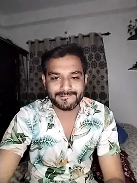 avi007p online show from November 17, 2025, 7:18 pm