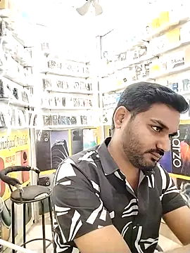 avi007p online show from November 10, 2025, 11:59 am