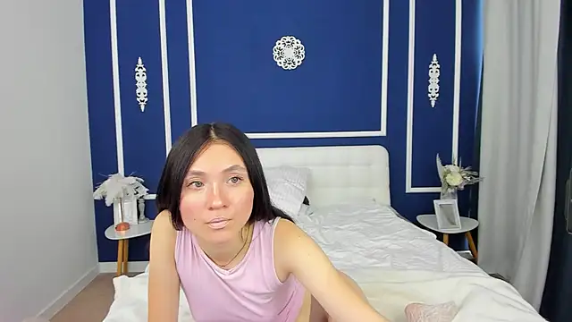 Snapshot of BrandyShy chatting on October 22, 2025, 6:35 am BrandyShy online show from October 22, 2025, 6:35 am
