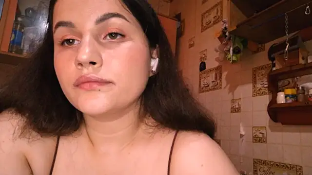 DierdreCousineau online show from October 9, 2025, 10:27 am