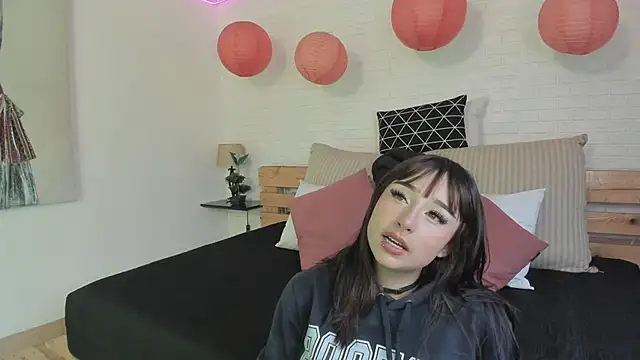 Snapshot of Anie_sp chatting on September 15, 2025, 7:03 pm Anie sp online show from September 15, 2025, 7:03 pm