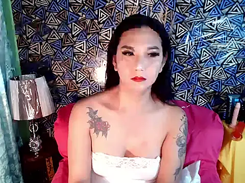 Fujiko2020 online show from December 21, 2025, 1:24 pm