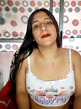 Snapshot of laura_goddess_ts chatting on October 3, 2025, 4:41 pm laura goddess ts online show from October 3, 2025, 4:41 pm