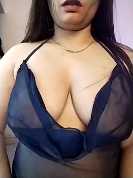 Sexy vernilla online show from March 28, 2026, 9:27 pm