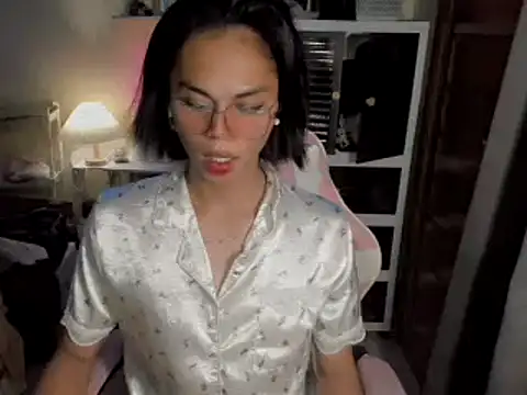 Snapshot of uralexa_xxx18 chatting on September 23, 2025, 3:08 pm uralexa xxx18 online show from September 23, 2025, 3:08 pm