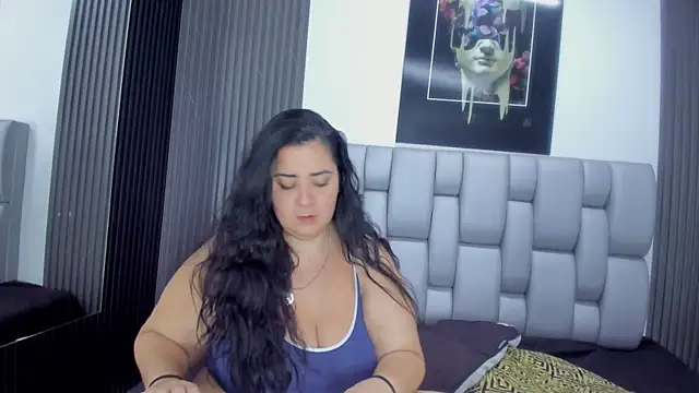 Snapshot of Bora_Lajuana chatting on November 5, 2025, 4:37 am Bora Lajuana online show from November 5, 2025, 4:37 am