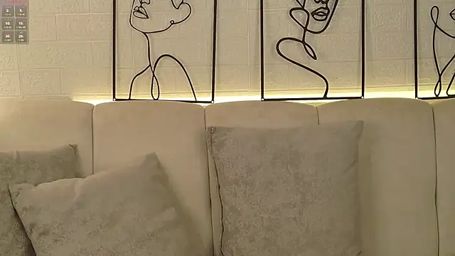 Snapshot of VioletBlacke_ chatting on January 6, 2026, 1:15 pm VioletBlacke online show from January 6, 2026, 1:15 pm