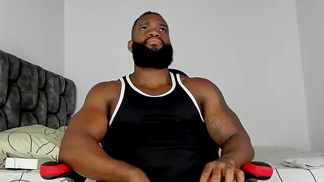 Snapshot of james_musclebbc chatting on January 13, 2026, 9:41 pm james musclebbc online show from January 13, 2026, 9:41 pm