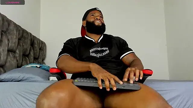 james musclebbc online show from April 11, 2026, 11:58 am