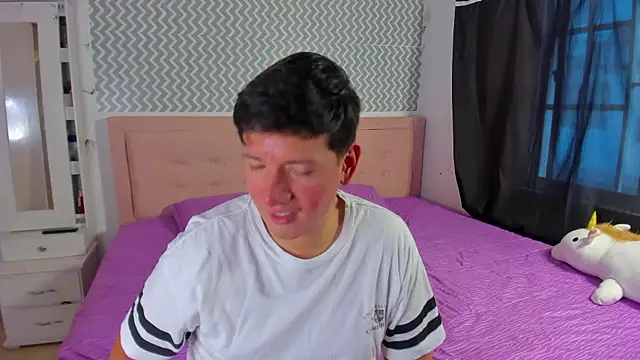 ZoeandEthan online show from January 17, 2026, 8:56 pm