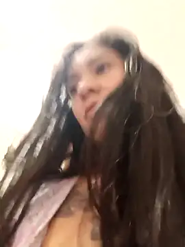 Snapshot of Liahdiaz_ chatting on January 16, 2026, 4:44 pm Liahdiaz online show from January 16, 2026, 4:44 pm