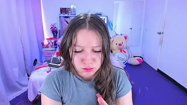 Snapshot of Luna_Analya chatting on February 21, 2026, 3:14 pm Luna Analya online show from February 21, 2026, 3:14 pm