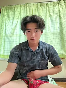 shoma2003 online show from June 19, 2026, 7:25 am