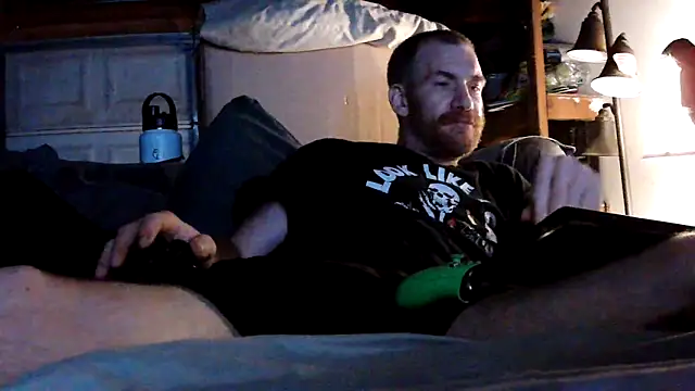 Snapshot of Tiggitytomociti chatting on March 1, 2026, 5:07 am Tiggitytomociti online show from March 1, 2026, 5:07 am
