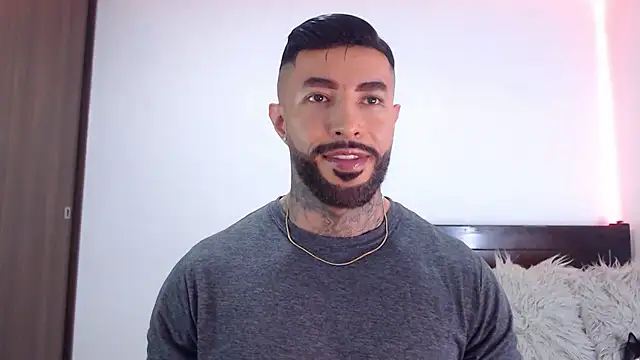 Snapshot of andrea_de_lucaa chatting on January 14, 2026, 3:54 am andrea de lucaa online show from January 14, 2026, 3:54 am