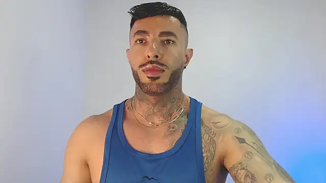 Snapshot of andrea_de_lucaa chatting on May 6, 2026, 4:27 am andrea de lucaa online show from May 6, 2026, 4:27 am