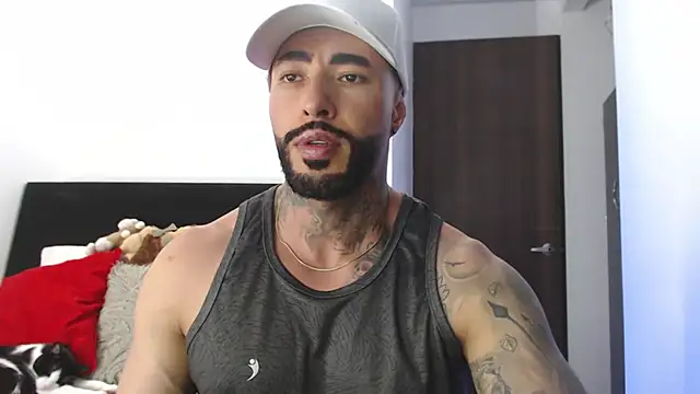 Snapshot of andrea_de_lucaa chatting on May 26, 2026, 3:37 am andrea de lucaa online show from May 26, 2026, 3:37 am