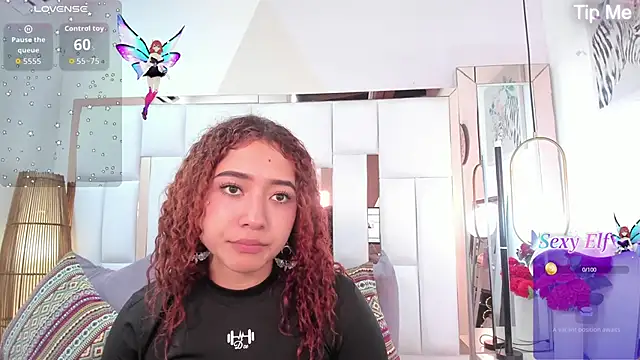 Snapshot of megannherrera chatting on April 20, 2026, 7:37 pm megannherrera online show from April 20, 2026, 7:37 pm