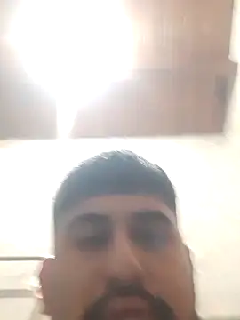 Snapshot of Facosaf chatting on November 18, 2025, 3:43 am Facosaf online show from November 18, 2025, 3:43 am