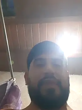 Snapshot of Facosaf chatting on February 4, 2026, 12:05 am Facosaf online show from February 4, 2026, 12:05 am