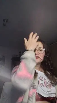 Snapshot of lindasyt chatting on March 2, 2026, 3:07 am lindasyt online show from March 2, 2026, 3:07 am