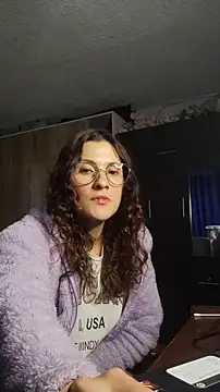 Snapshot of lindasyt chatting on February 19, 2026, 4:53 am lindasyt online show from February 19, 2026, 4:53 am