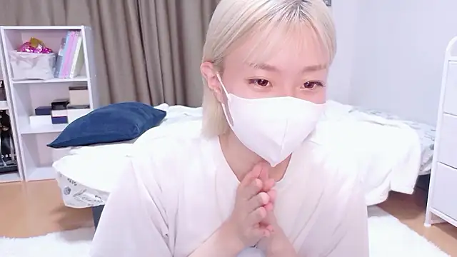 Nana  ch online show from June 11, 2026, 4:37 pm