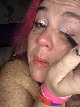 Courdles online show from November 16, 2025, 9:30 pm