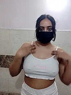 sexy aaliya hamidi online show from December 18, 2025, 11:03 am