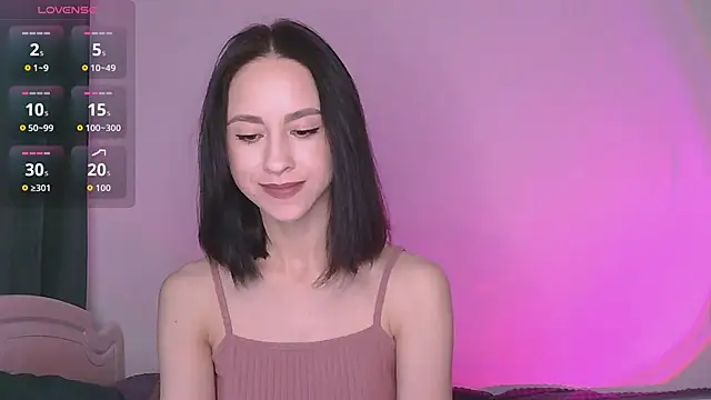 Snapshot of MiaSweetasHoney chatting on October 6, 2025, 7:09 am MiaSweetasHoney online show from October 6, 2025, 7:09 am
