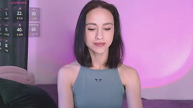 Snapshot of MiaSweetasHoney chatting on October 13, 2025, 6:37 am MiaSweetasHoney online show from October 13, 2025, 6:37 am