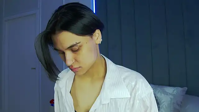 VioletAsh online show from October 13, 2025, 4:36 am