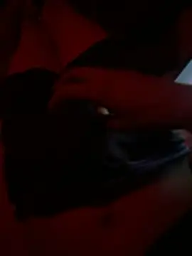 Desconocid57806 online show from November 10, 2025, 8:52 am