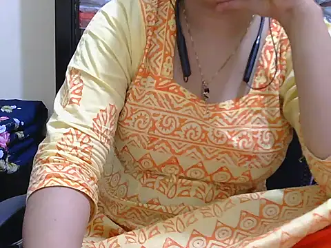 Snapshot of fairy_queen07 chatting on November 26, 2025, 8:47 am fairy queen07 online show from November 26, 2025, 8:47 am